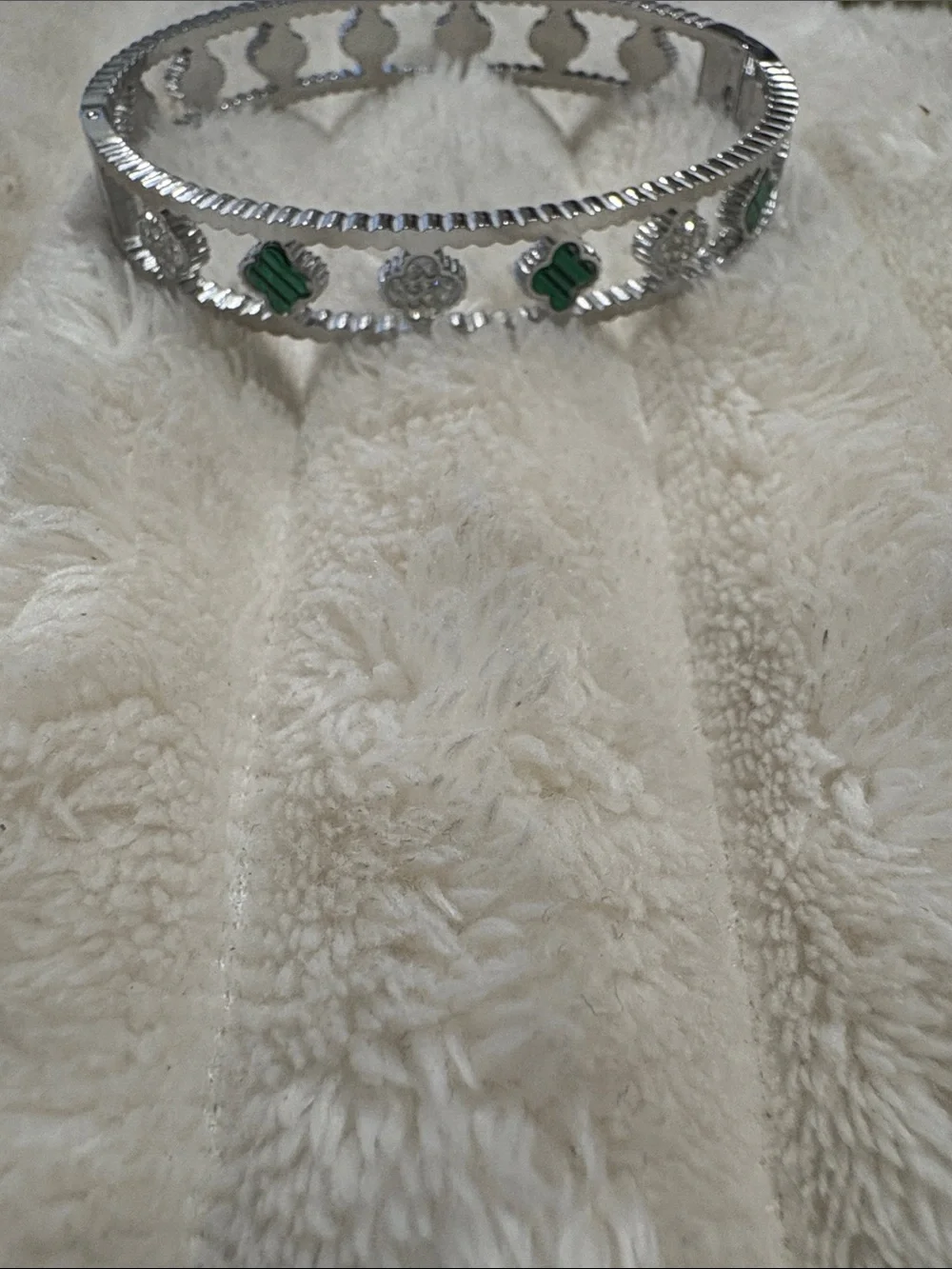 Silver Green Clover Cutout Bangle Bracelet